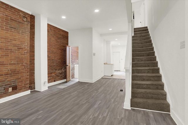 1209 MARKET ST, Harrisburg, PA 17103