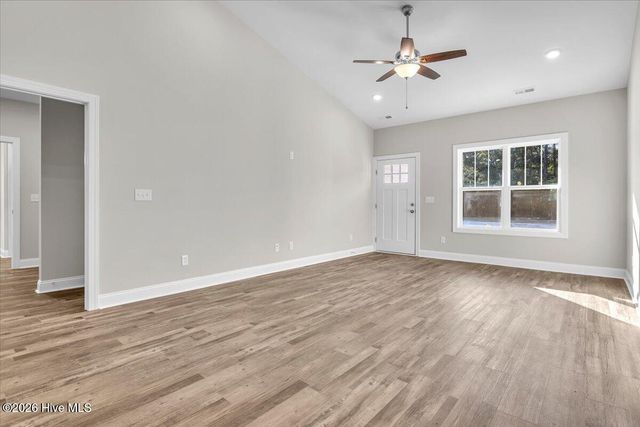 1040 Mcilwaine Drive SW, Supply, NC 28462