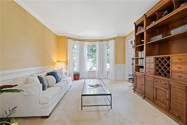 685 Red Sunset Circle, Powder Springs, GA 30127