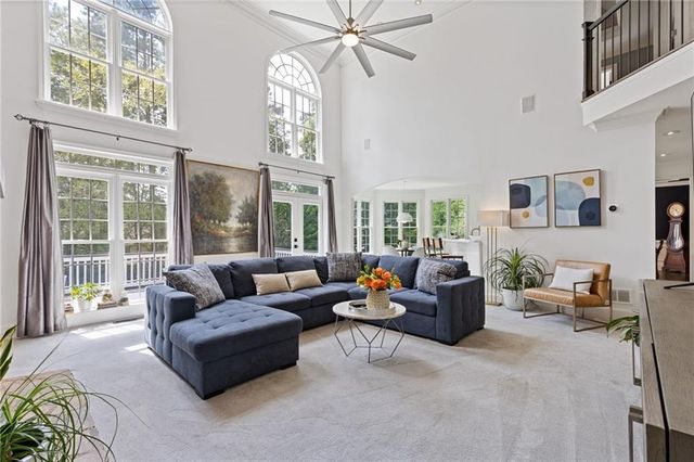 685 Red Sunset Circle, Powder Springs, GA 30127