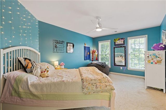 685 Red Sunset Circle, Powder Springs, GA 30127