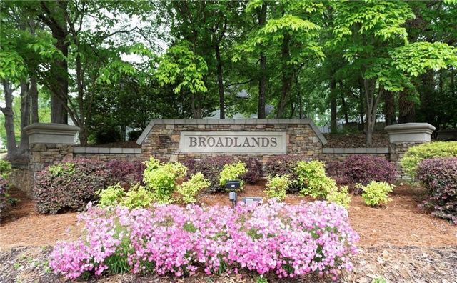685 Red Sunset Circle, Powder Springs, GA 30127