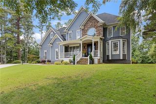 685 Red Sunset Circle, Powder Springs, GA 30127