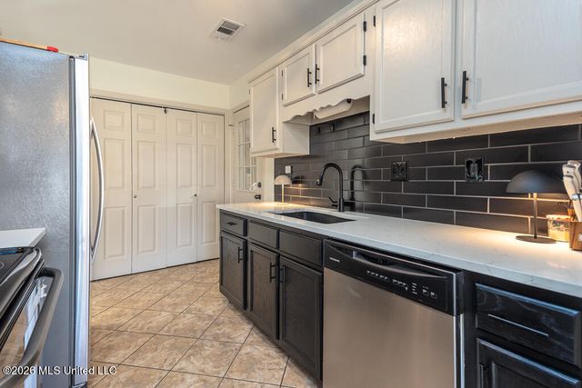 2845 Waverly Drive, Horn Lake, MS 38637