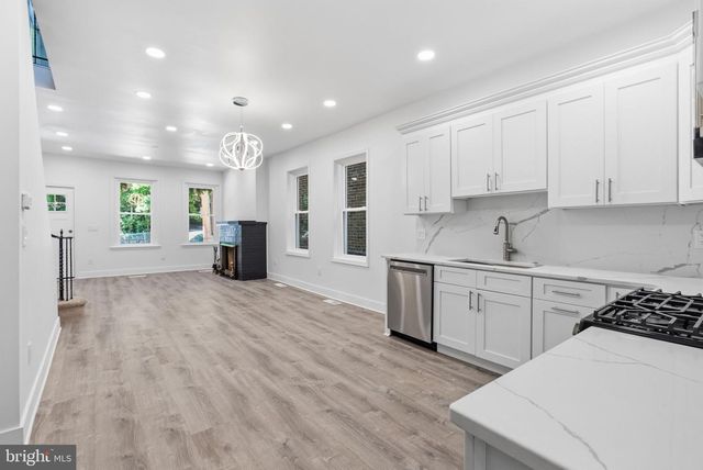 3544 CALUMET ST, Philadelphia, PA 19129
