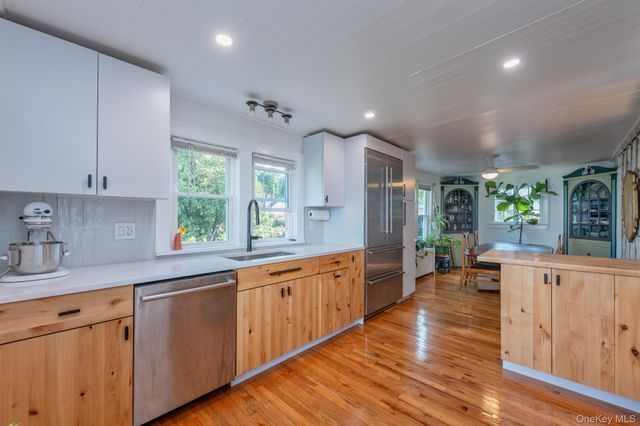 140 Linderman Avenue, Kingston, NY 12401