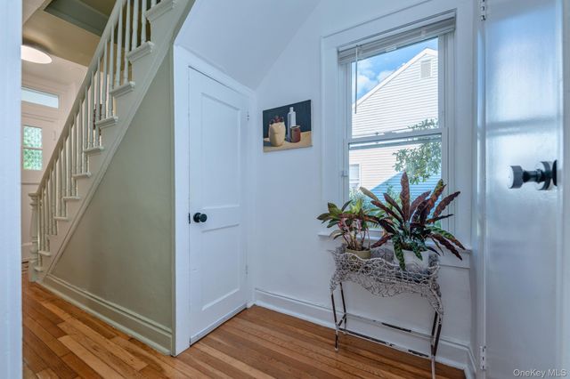 140 Linderman Avenue, Kingston, NY 12401