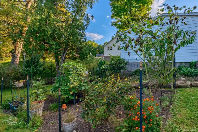 140 Linderman Avenue, Kingston, NY 12401