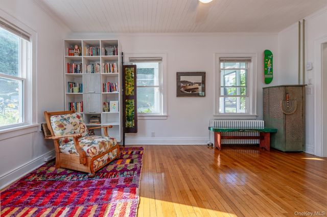 140 Linderman Avenue, Kingston, NY 12401