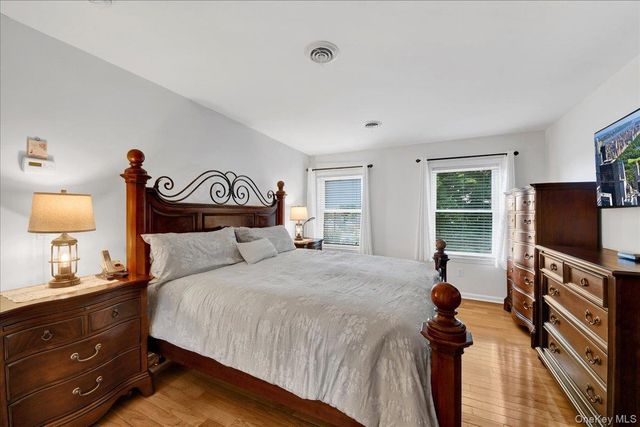 68 Bolton Avenue, White Plains, NY 10605