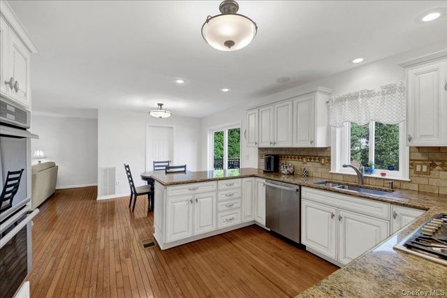 68 Bolton Avenue, White Plains, NY 10605