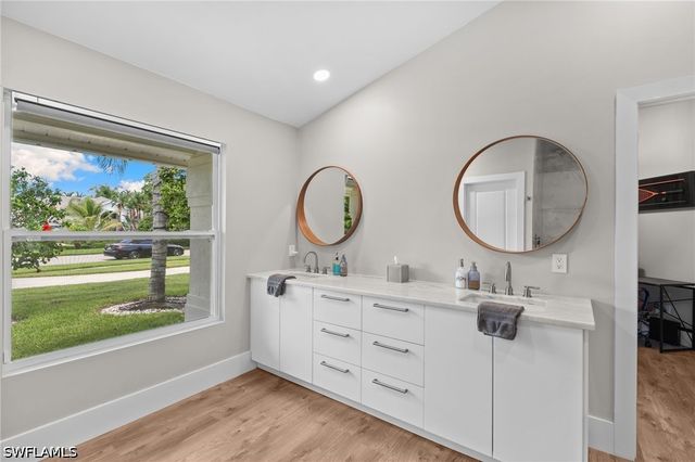 245 Monterey DR, Naples, FL 34119