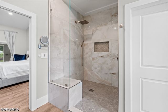 245 Monterey DR, Naples, FL 34119