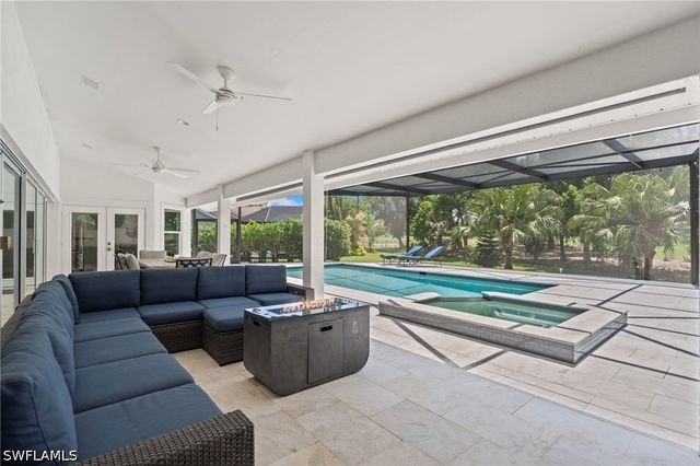 245 Monterey DR, Naples, FL 34119
