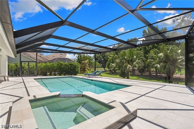 245 Monterey DR, Naples, FL 34119