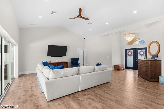 245 Monterey DR, Naples, FL 34119