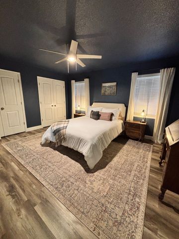 1033 Royal Lane, Graham, TX 76450