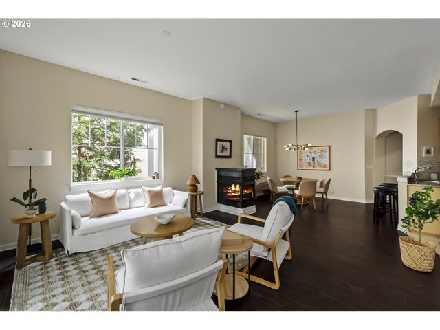 8349 Sw 24TH Ave 8, Portland, OR 97219