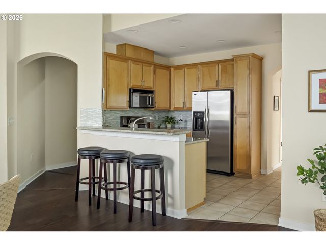 8349 Sw 24TH Ave 8, Portland, OR 97219