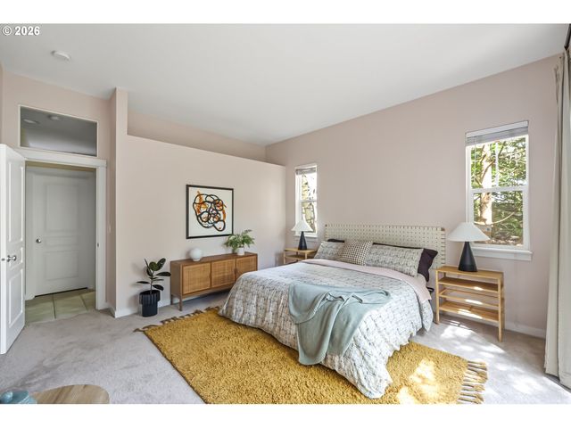 8349 Sw 24TH Ave 8, Portland, OR 97219