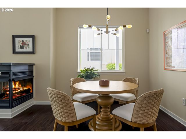 8349 Sw 24TH Ave 8, Portland, OR 97219