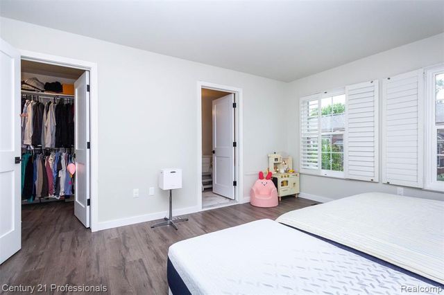 757 Sandalwood Drive, Troy, MI 48085