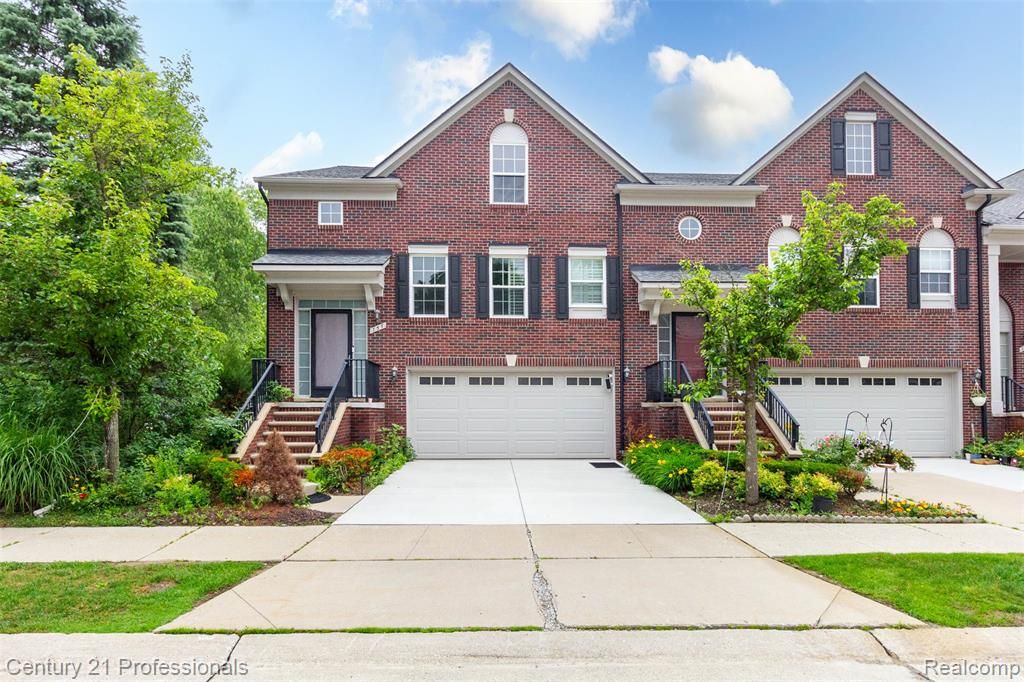 757 Sandalwood Drive, Troy, MI 48085