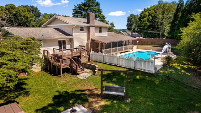 7101 Fairington Circle, Hixson, TN 37343
