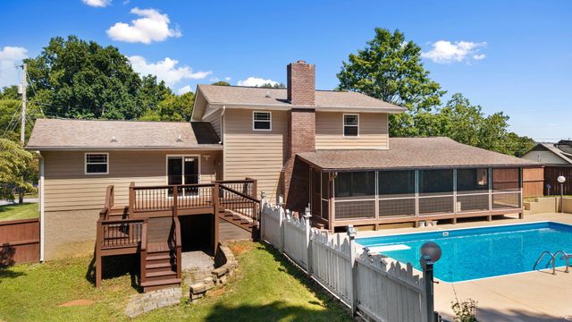 7101 Fairington Circle, Hixson, TN 37343