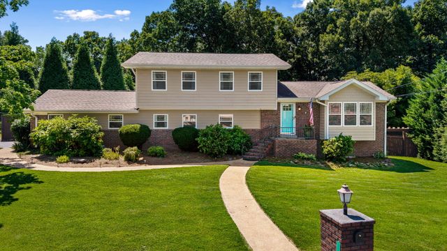 7101 Fairington Circle, Hixson, TN 37343