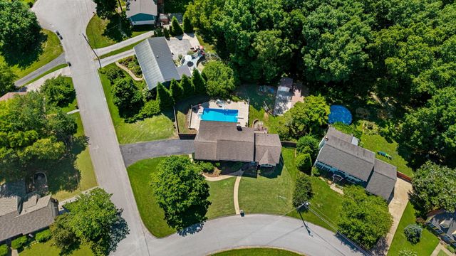 7101 Fairington Circle, Hixson, TN 37343