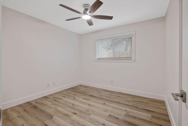 4024 W Howard Avenue, Visalia, CA 93277