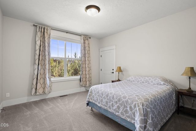 63337 Stonewood Drive, Bend, OR 97701