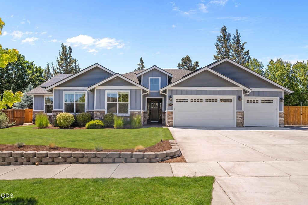 63337 Stonewood Drive, Bend, OR 97701
