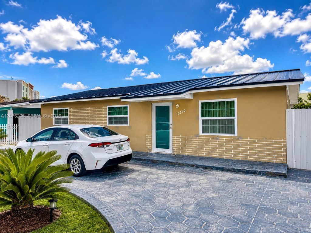 15280 SW 308th Street, Homestead, FL 33033
