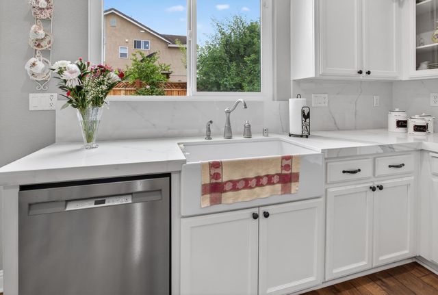 2834 Hawkins Ct, Tracy, CA 95377