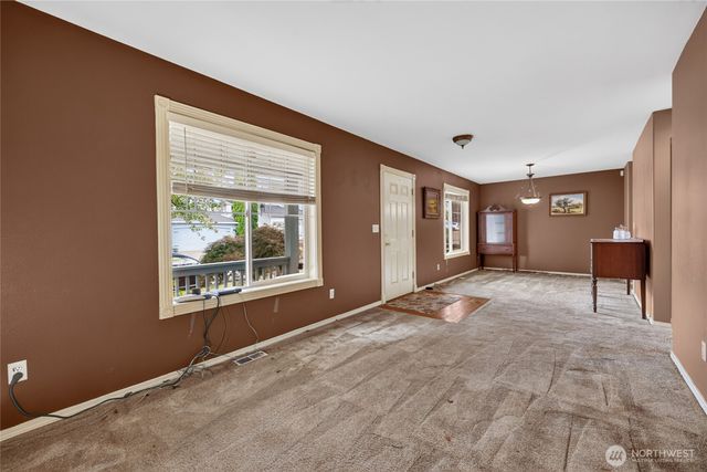 8319 132nd Street Ct E, Puyallup, WA 98373