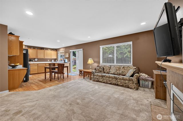 8319 132nd Street Ct E, Puyallup, WA 98373