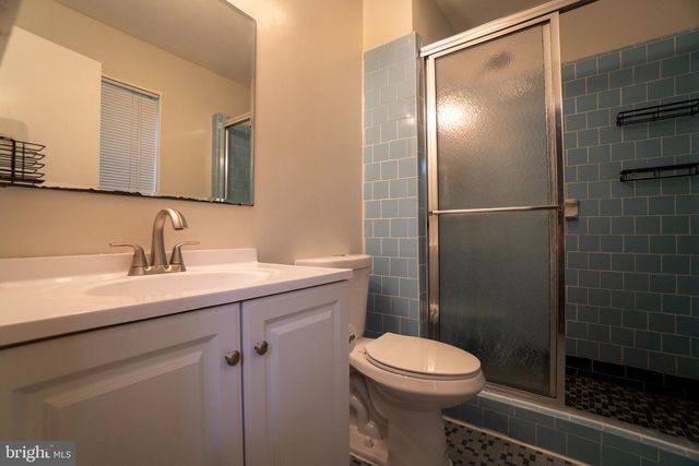 7716 CAYUGA AVE, Bethesda, MD 20817