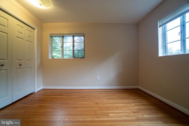 7716 CAYUGA AVE, Bethesda, MD 20817