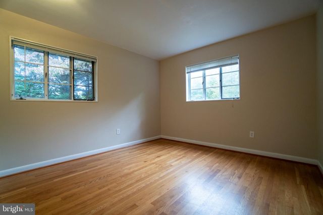 7716 CAYUGA AVE, Bethesda, MD 20817
