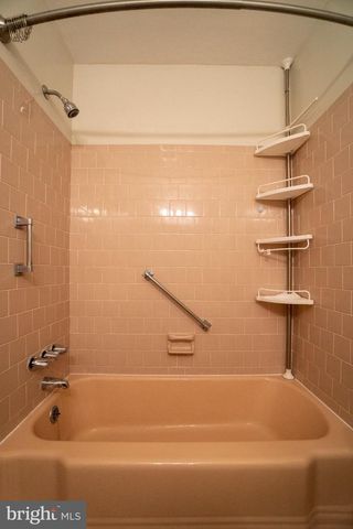 7716 CAYUGA AVE, Bethesda, MD 20817