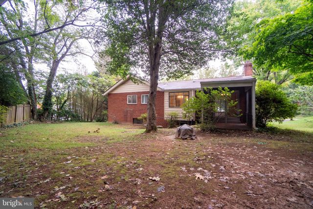 7716 CAYUGA AVE, Bethesda, MD 20817