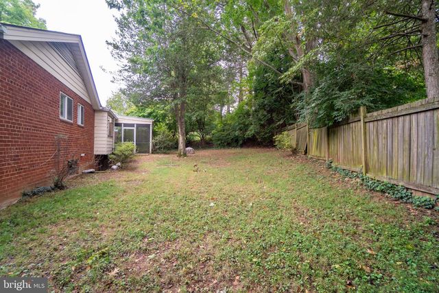 7716 CAYUGA AVE, Bethesda, MD 20817