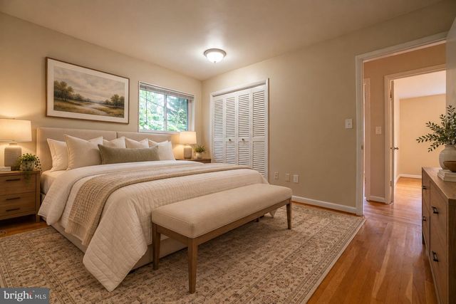 7716 CAYUGA AVE, Bethesda, MD 20817