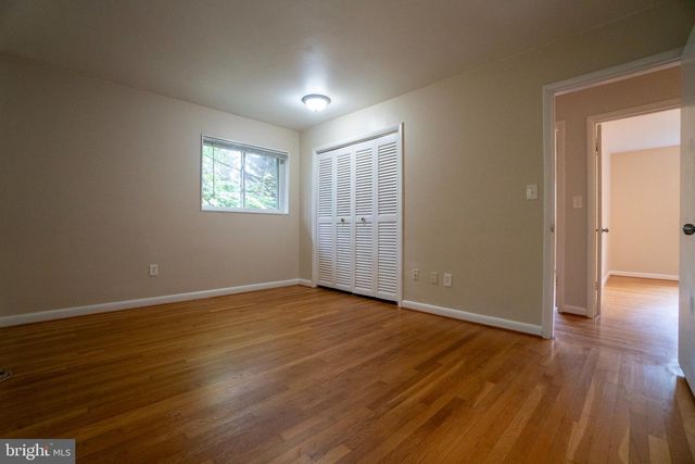 7716 CAYUGA AVE, Bethesda, MD 20817