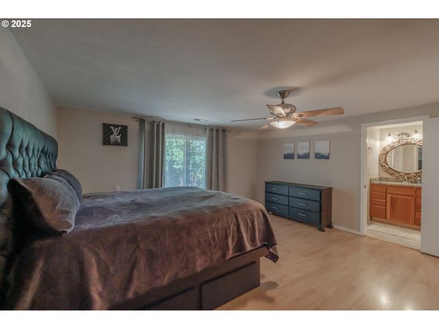 2225 MOLALLA Rd, Woodburn, OR 97071