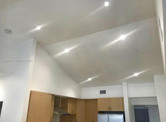 500 NW 43rd Ct 502, Miami, FL 33126