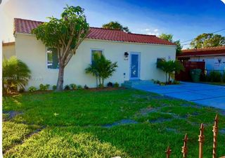 500 NW 43rd Ct 502, Miami, FL 33126