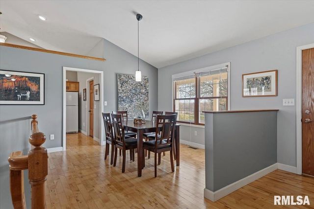 385 HIGH MEADOW, Sherman, IL 62684